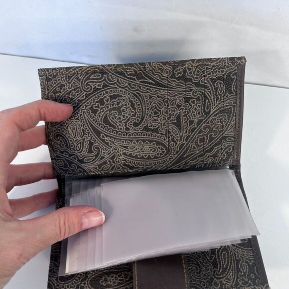 Liz Claiborne NEW Bifold Wallet w/ Kiss Clasp Change Purse Brown Paisley Gold - Picture 7 of 8